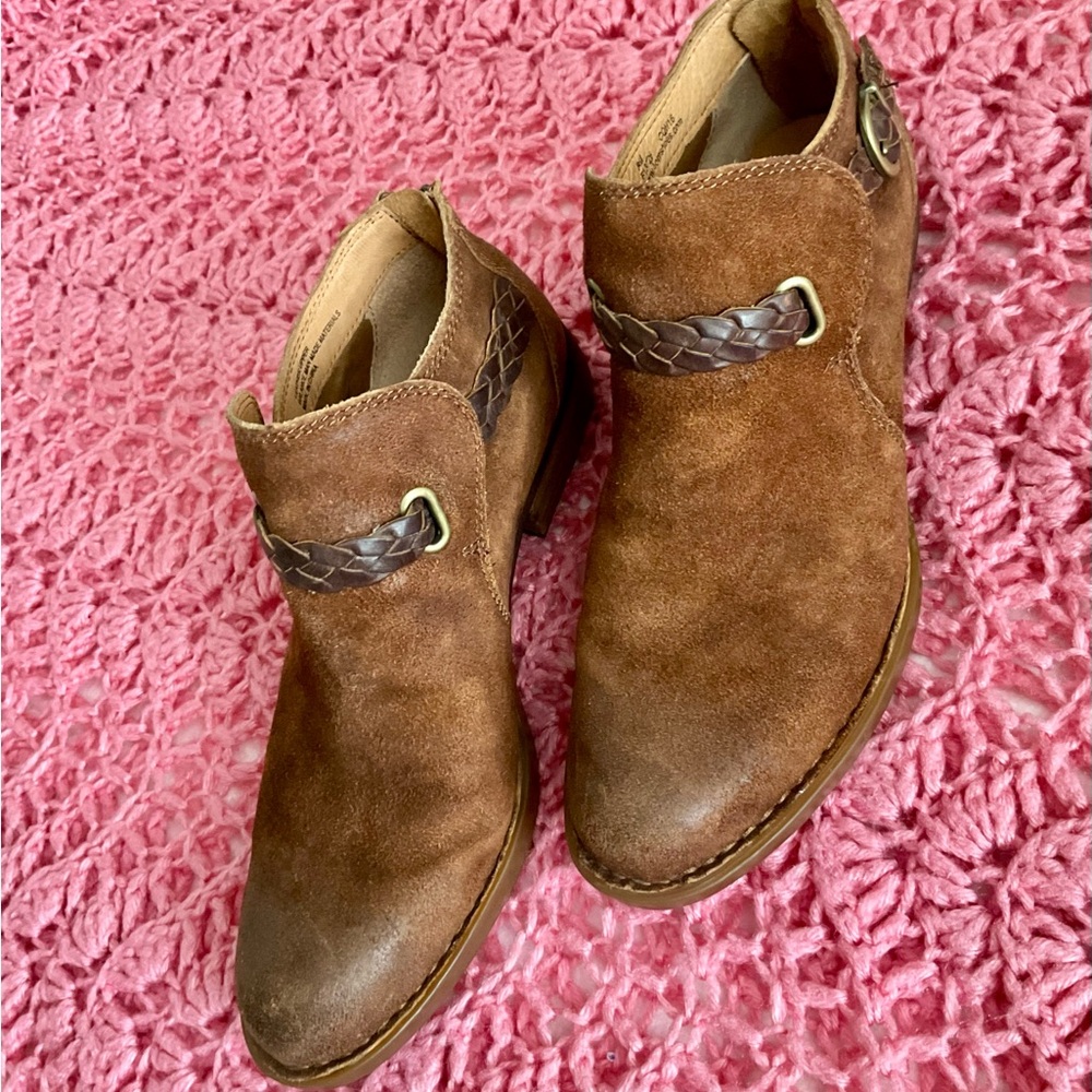 BORN Brown Suede Ankle Boots distressed look